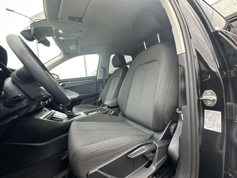 Audi Q3 Q3 35 2.0 tdi Business s-tronic