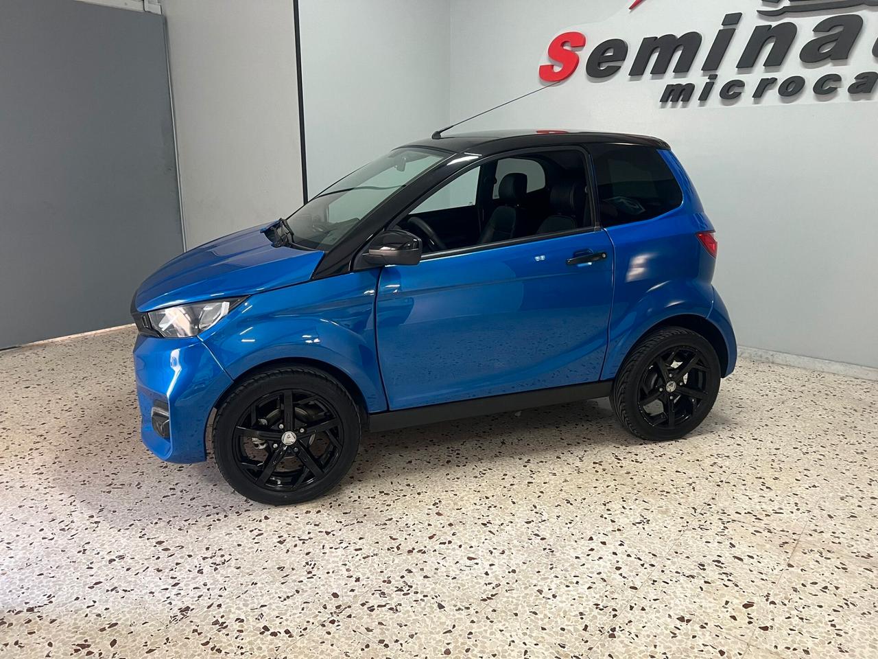 Aixam City Sport Emotion