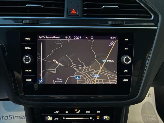 VOLKSWAGEN Tiguan 2.0 TDI 150 CV SCR DSG R-Line LUCI AMBIENTE