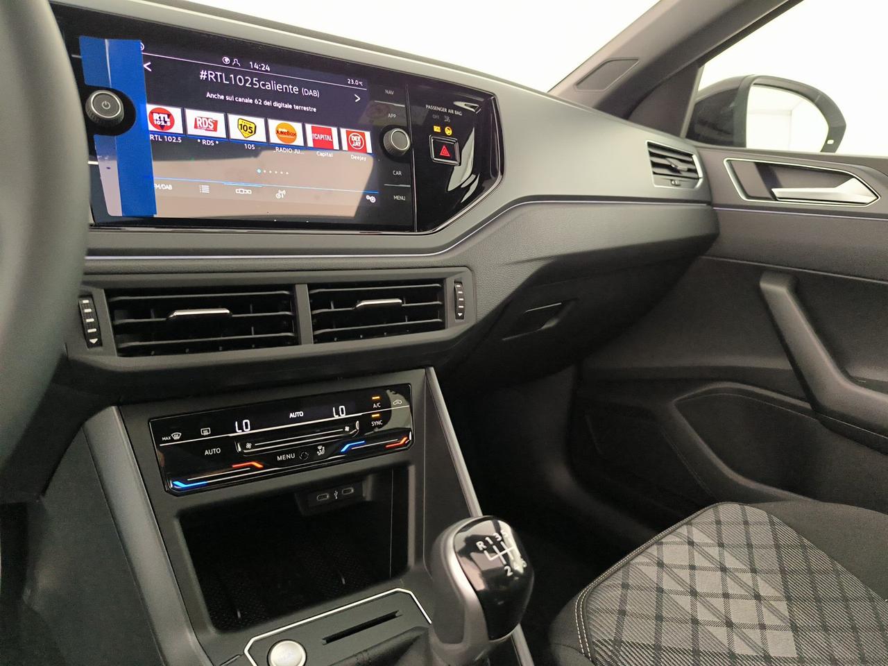 Volkswagen Taigo 1.0 tsi r-line plus 115cv