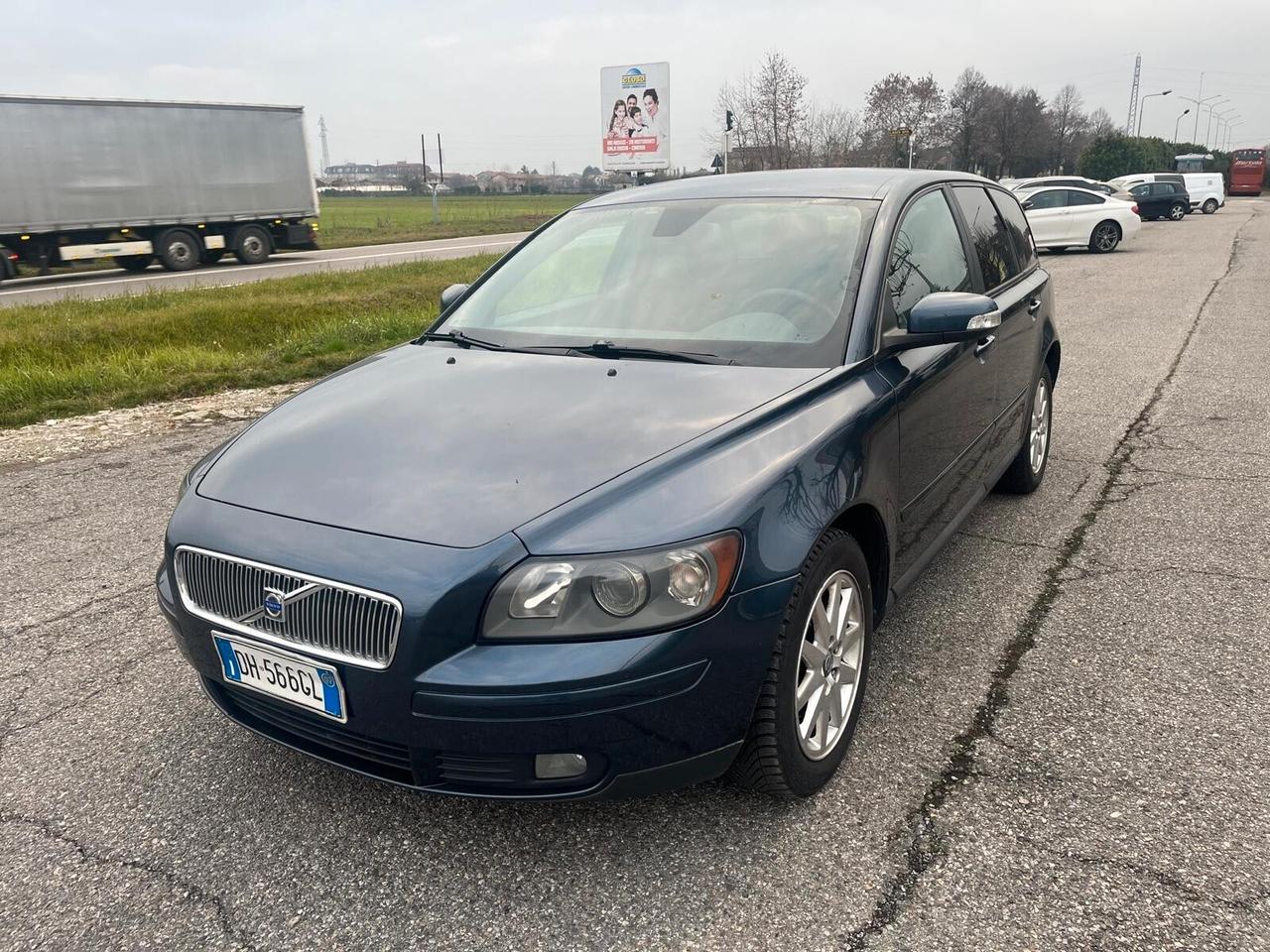 Volvo V50 1.8 16V cat Summum