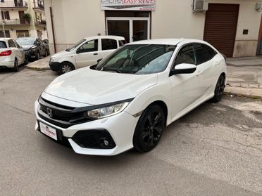 Honda Civic 1.6 5 porte Elegance Navi