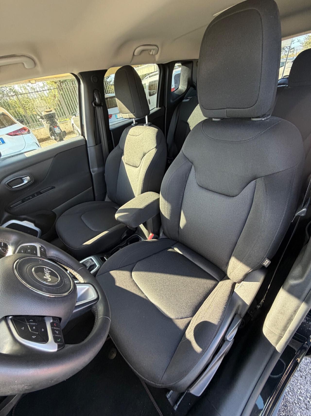 Jeep Renegade 1.6 Mjt 130 CV Longitude