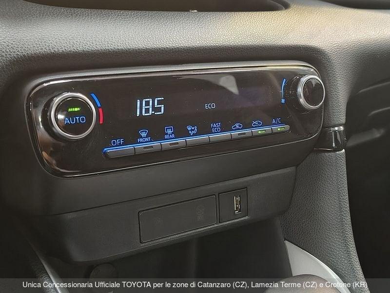 Toyota Yaris 1.5 Hybrid 5 porte Trend