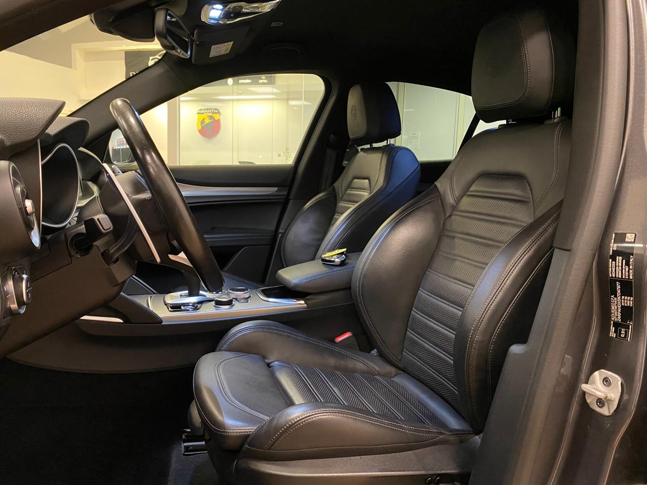 Alfa Romeo Stelvio 2.2 210 CV AT8 Q4 Veloce