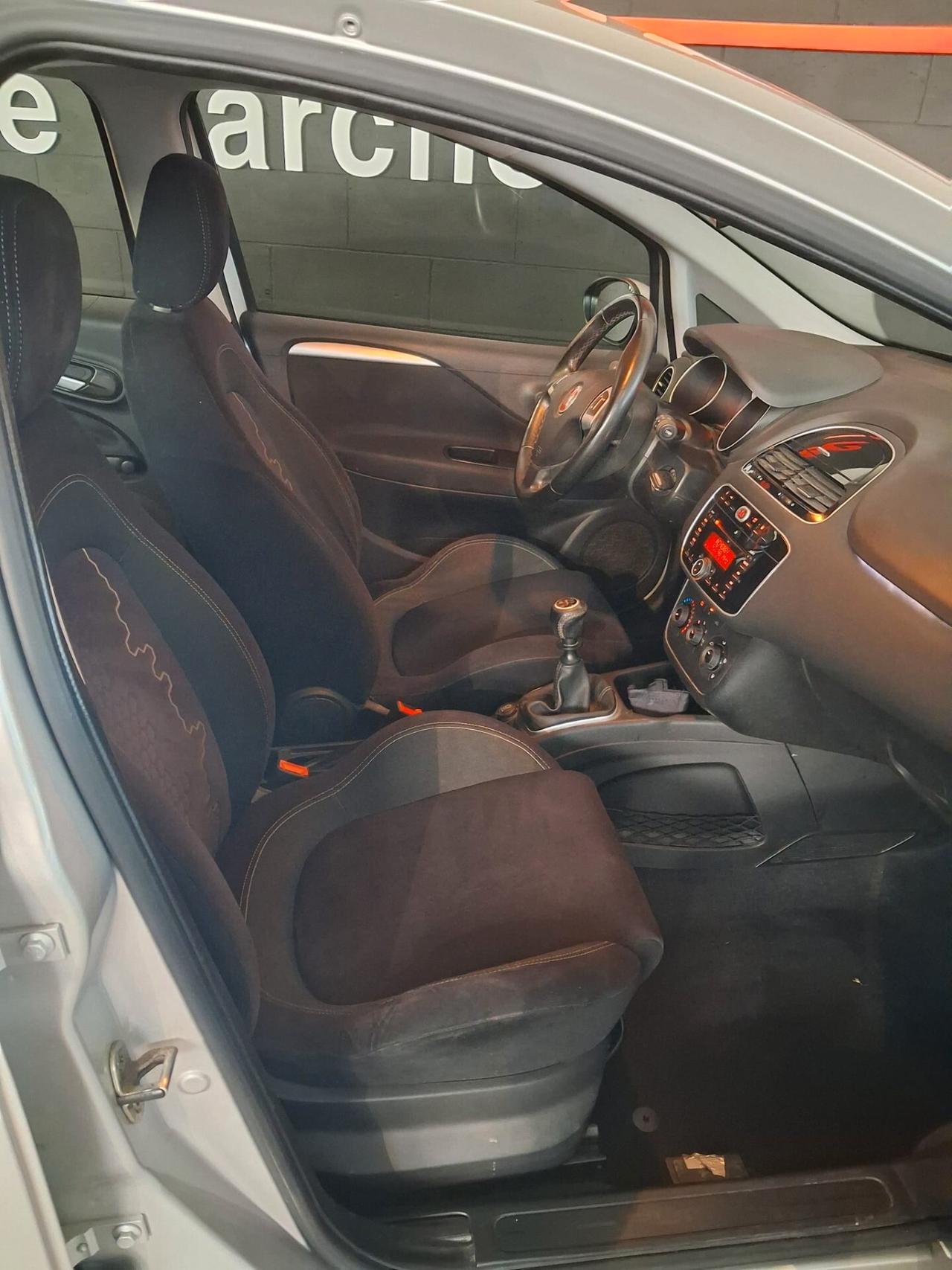 Fiat Punto 1.4 8V 5 porte GPL