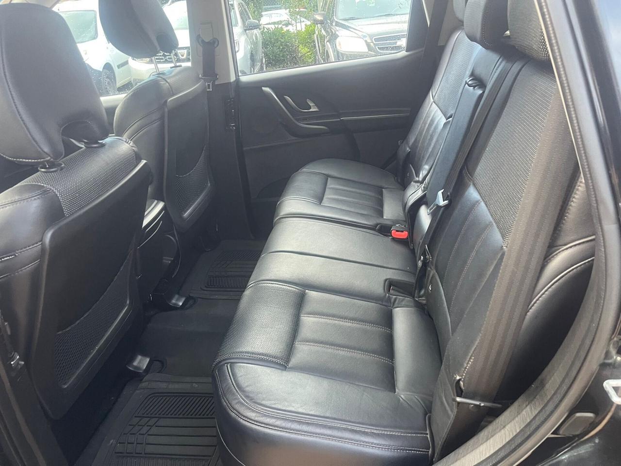 XUV500 2.2 16V FWD W8 (7 POSTI)