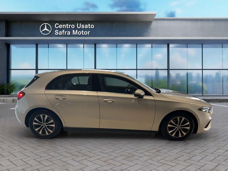 Mercedes-Benz Classe A A 180 d Automatic Advanced