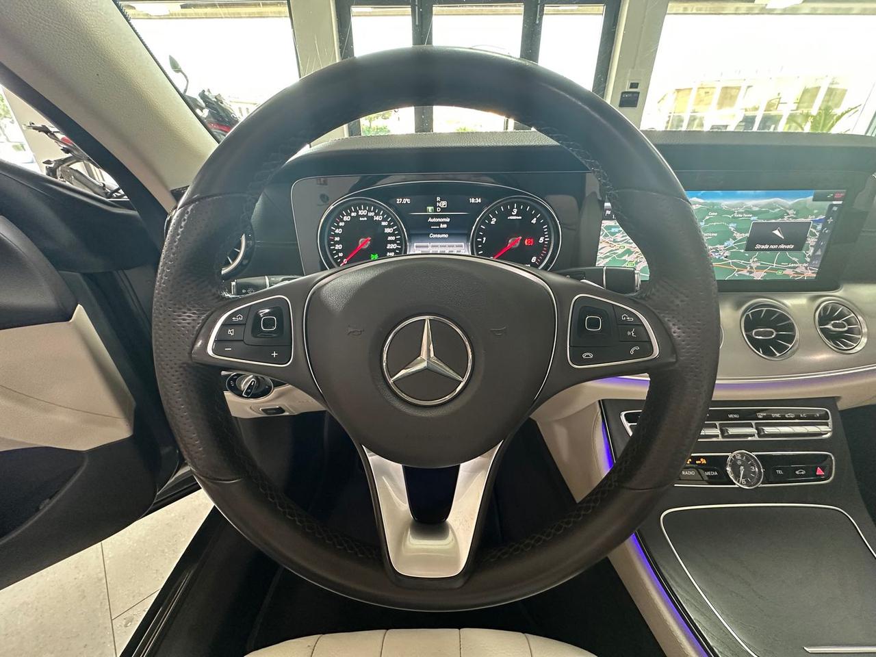 Mercedes-Benz E 220 Premium E 220 D Cabriole #6528
