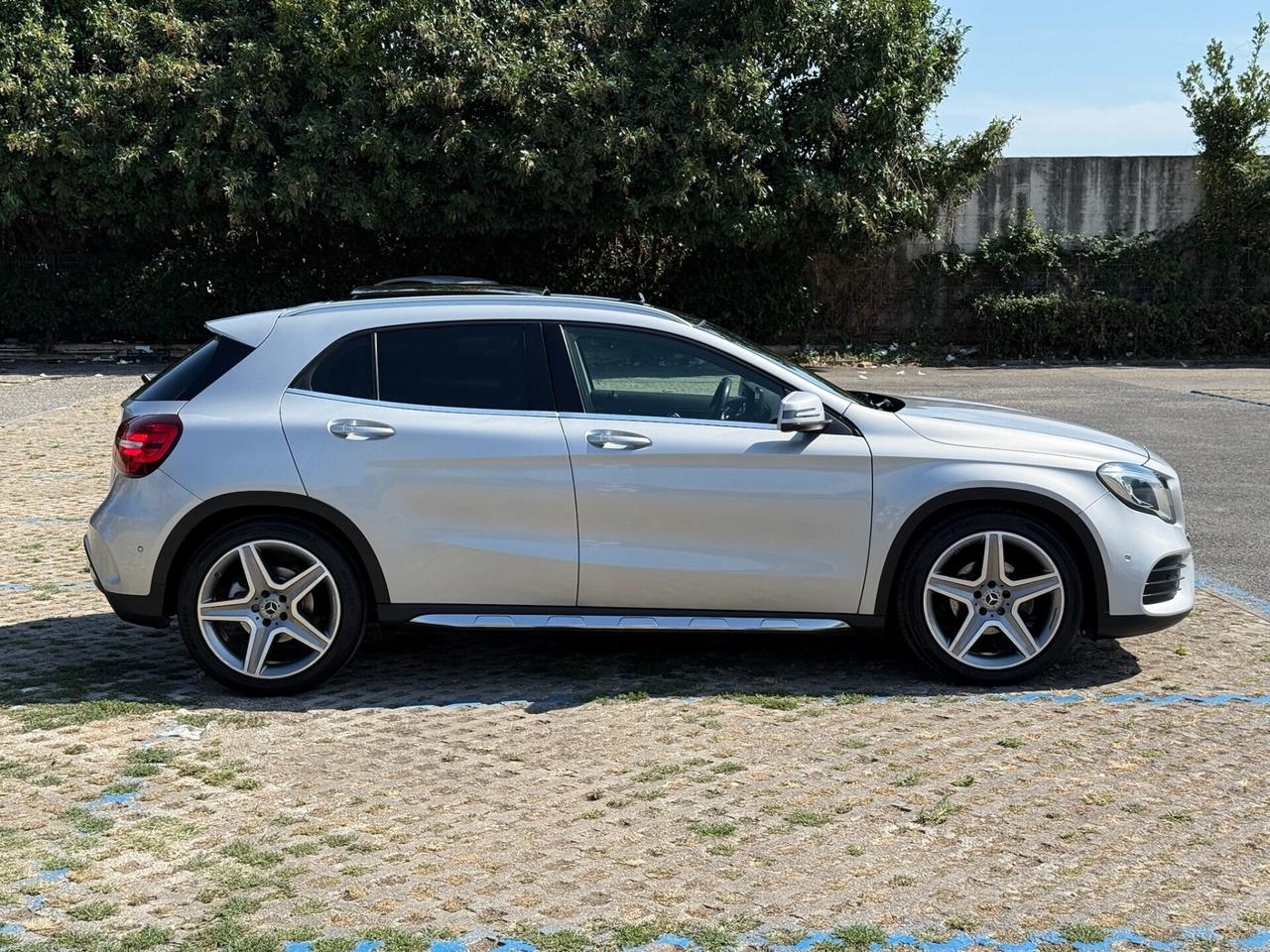 MERCEDES GLA 200d 2017 Premium Exclusive AMG