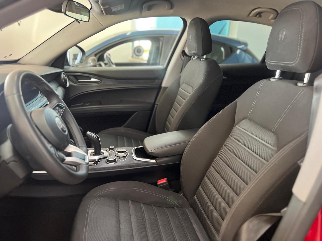 Alfa Romeo Stelvio 2.2 Turbodiesel 160 CV AT8 RWD Business