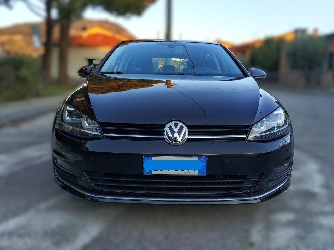Volkswagen Golf Highline 2.0 TDI BlueMotion  #7353