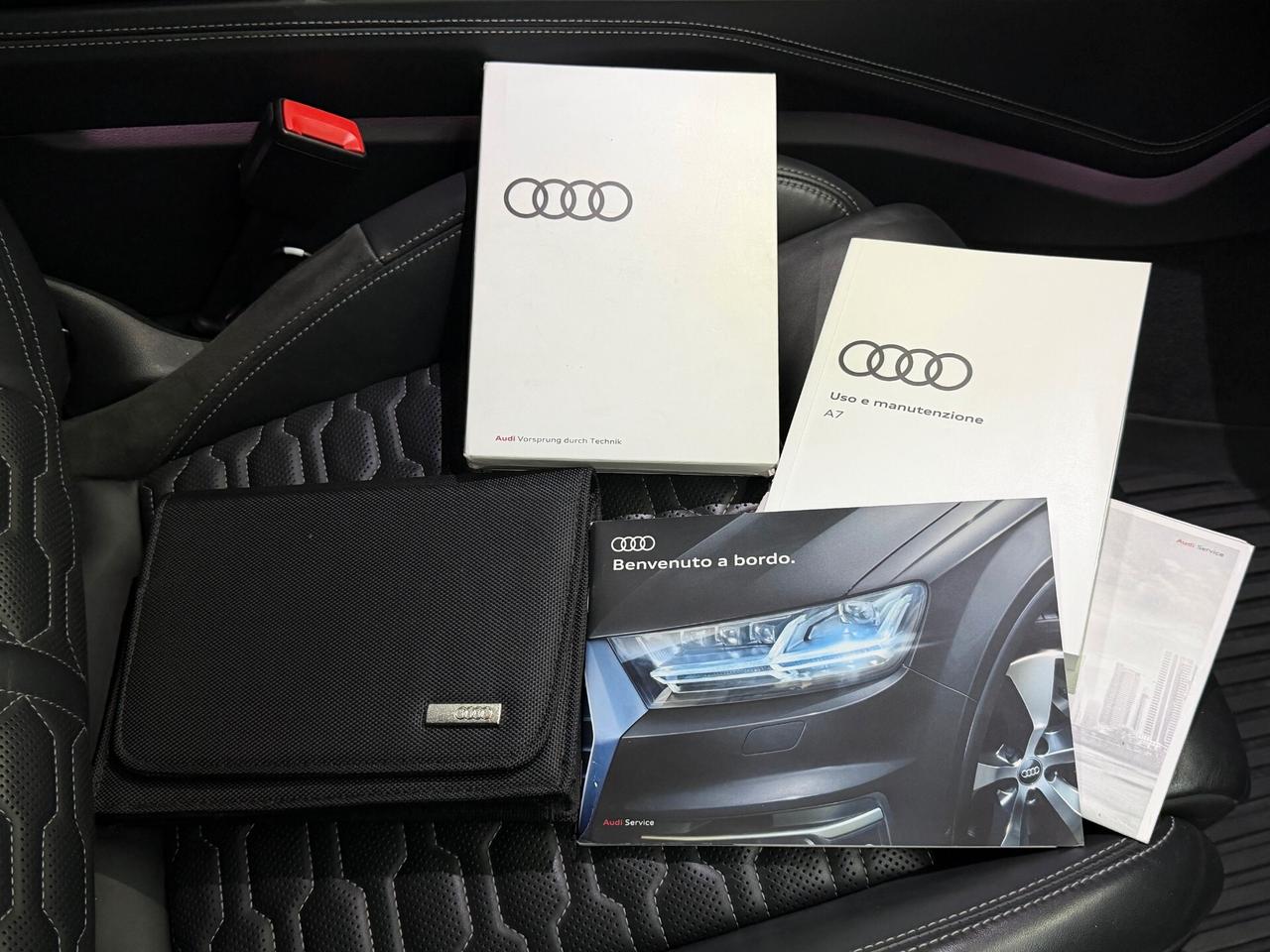 Audi A7 RS 7 SPB quattro tiptronic