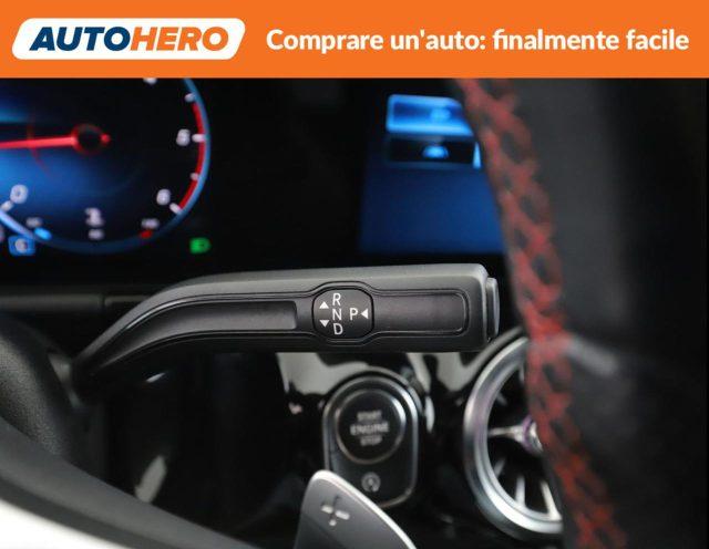 MERCEDES-BENZ GLA 200 d Automatic Premium