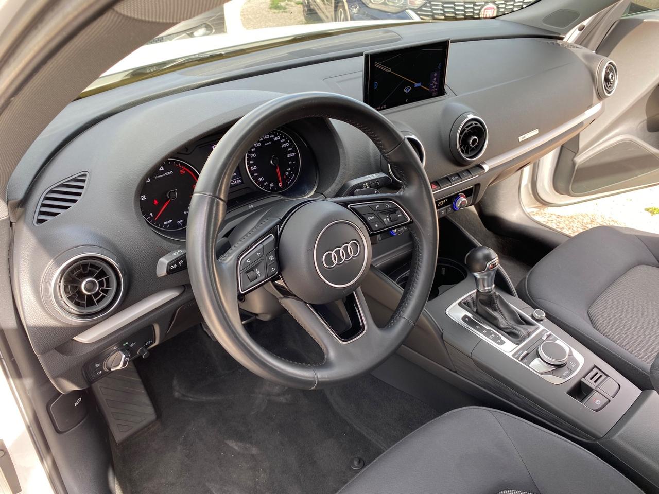 Audi A3 SPB 30 TDI S tronic Business IVA ESPOSTA