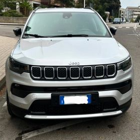 Jeep Compass 1.3 Turbo T4 2WD Limited - 42.000 km