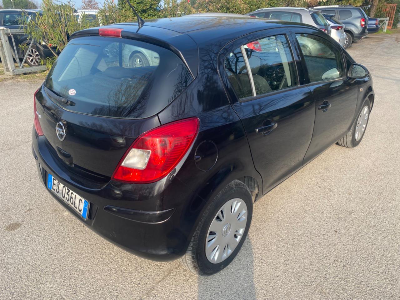 Opel Corsa 1.2 5 porte Edition