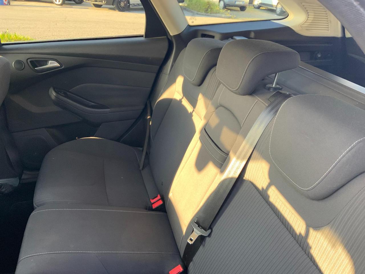 Ford Focus Station Wagon Focus SW 1.6 tdci Titanium 95cv