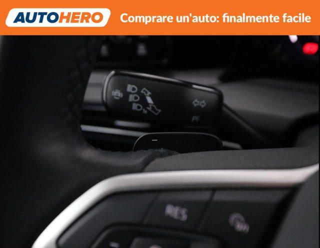 VOLKSWAGEN Golf 1.5 eTSI 130 CV EVO ACT DSG Style