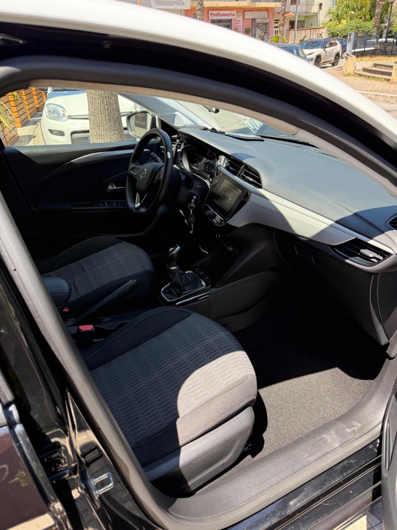 Opel Corsa 1.2 Elegance