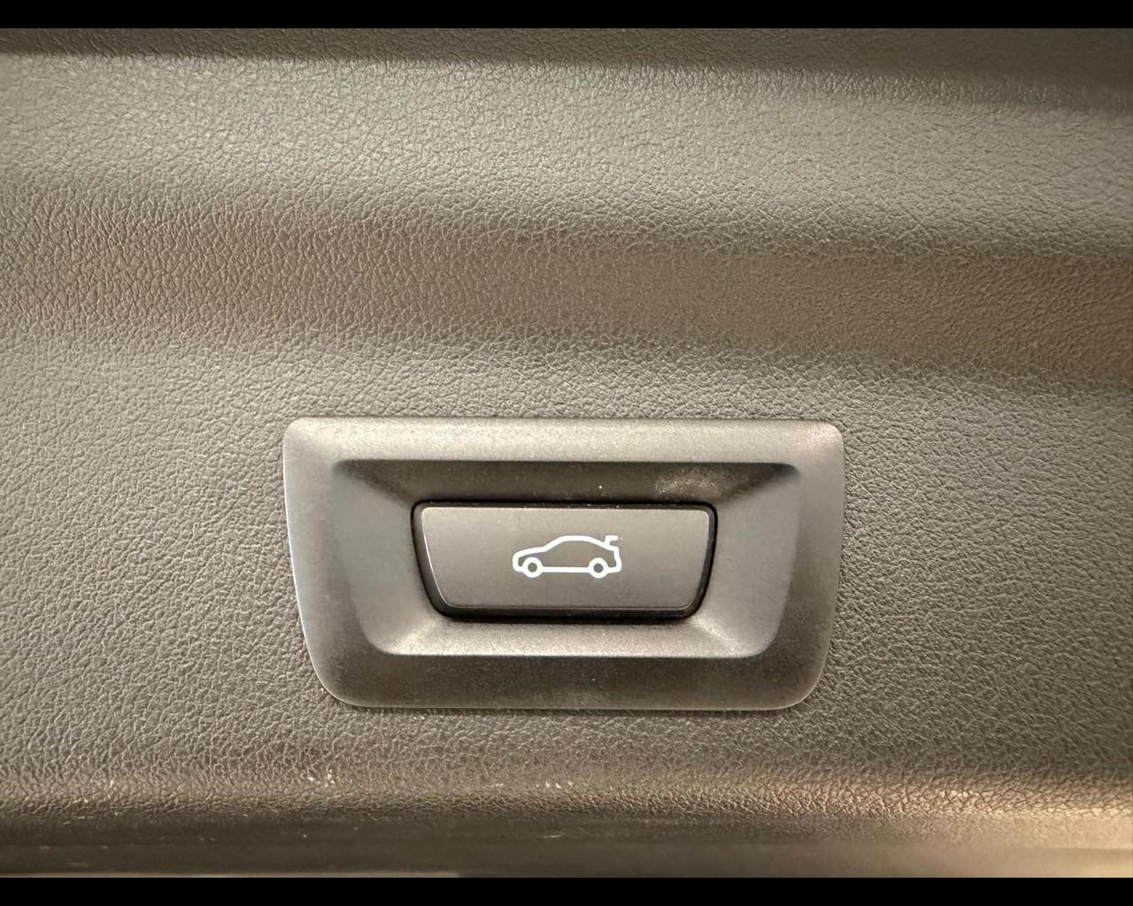 BMW X1 (U11) - X1 xDrive 23d xLine