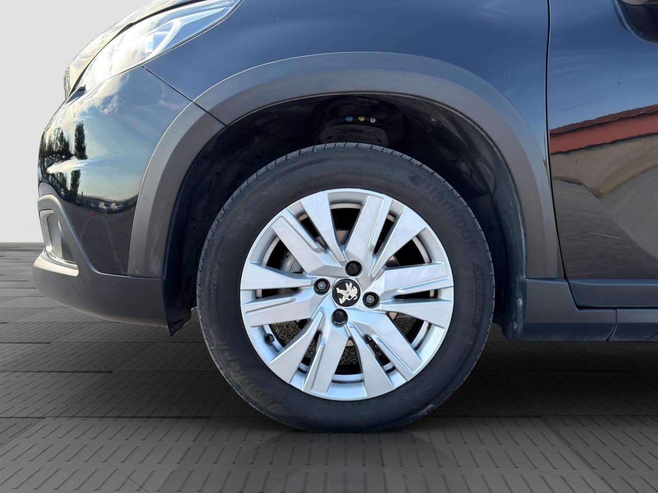 PEUGEOT 2008 PureTech 82 S&S Allure