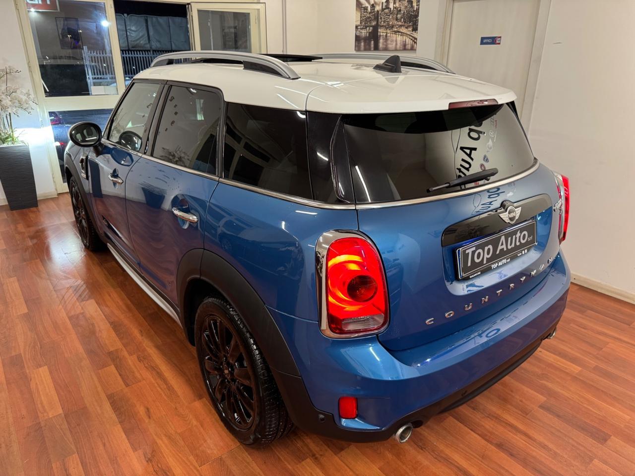 MINI COOPER SD COUNTRYMAN ALL4 AUT. / TETTO