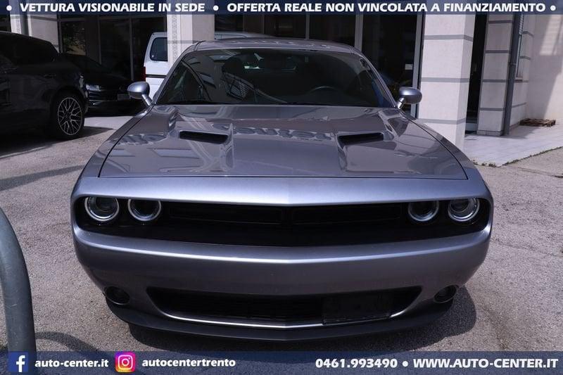 Dodge Challenger 3.6 V6 AT8 SXT *EUROPEA