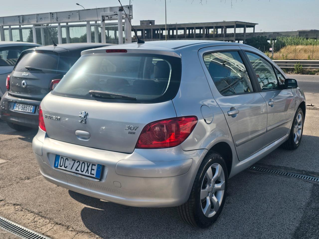 Peugeot 307 1.6 16V HDi 90CV 5p. D-Sign
