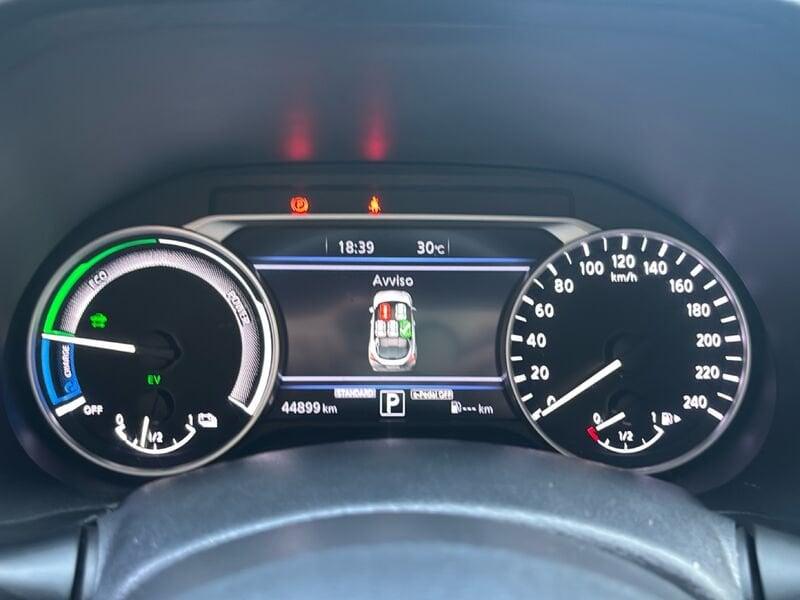 Nissan Juke 1.6 HEV N-Connecta Auto