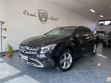 Mercedes-Benz GLA 200 d Automatic 4Matic Sport Plus Da Vetrina