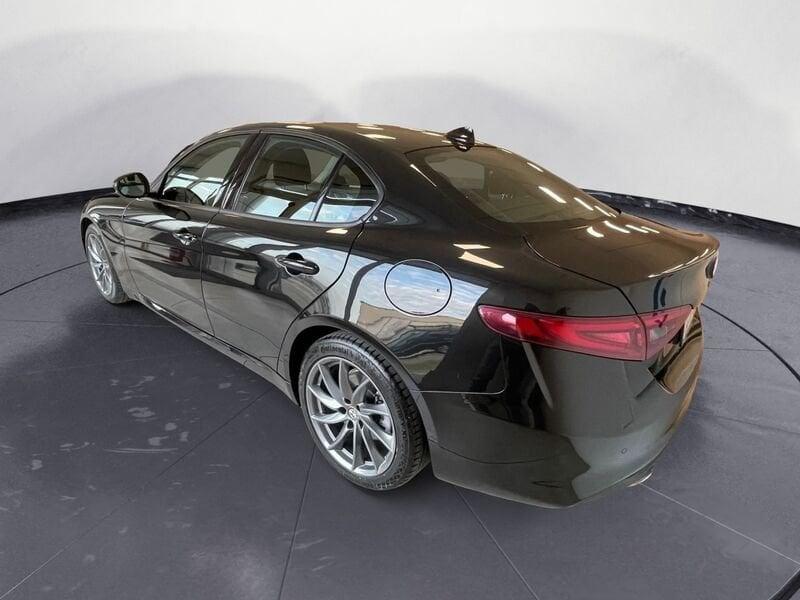 Alfa Romeo Giulia Giulia 2.2 Turbodiesel 160 CV AT8 Business