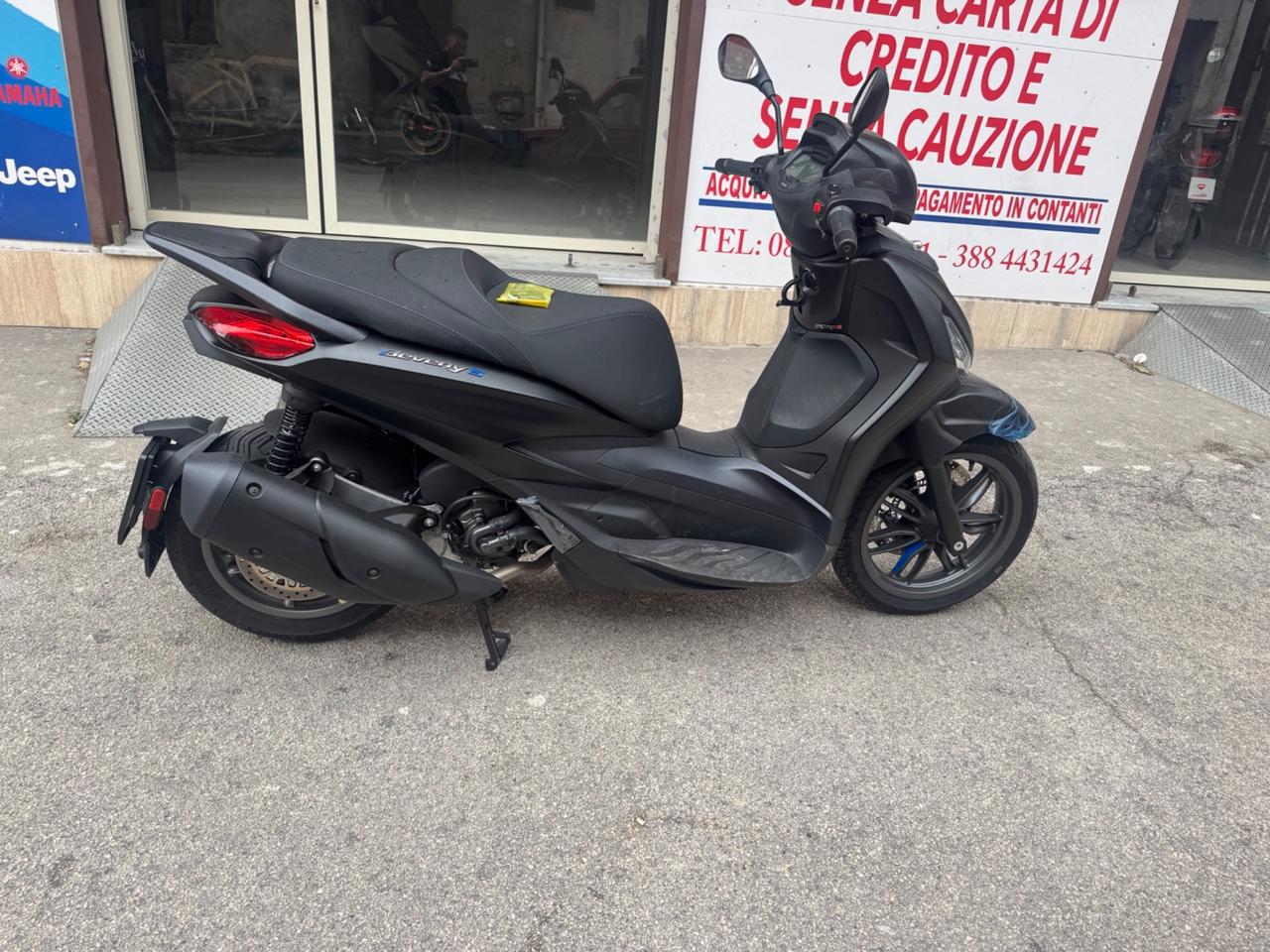 Piaggio Beverly 300 i.e. Sport