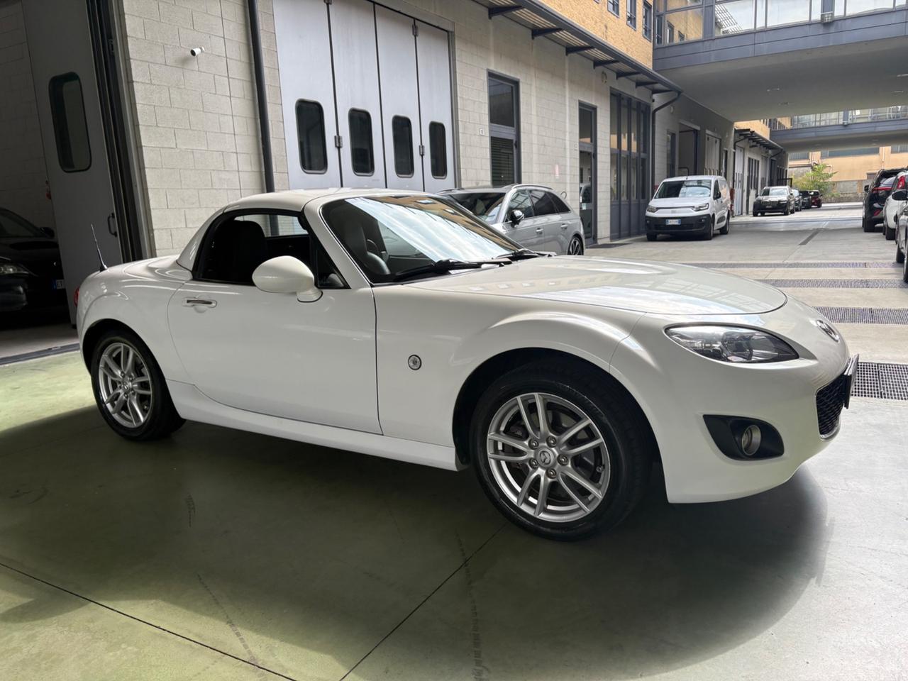 Mazda MX-5 1.8 GPL Roadster Coupé con capote rigida elettrica 126 Cv