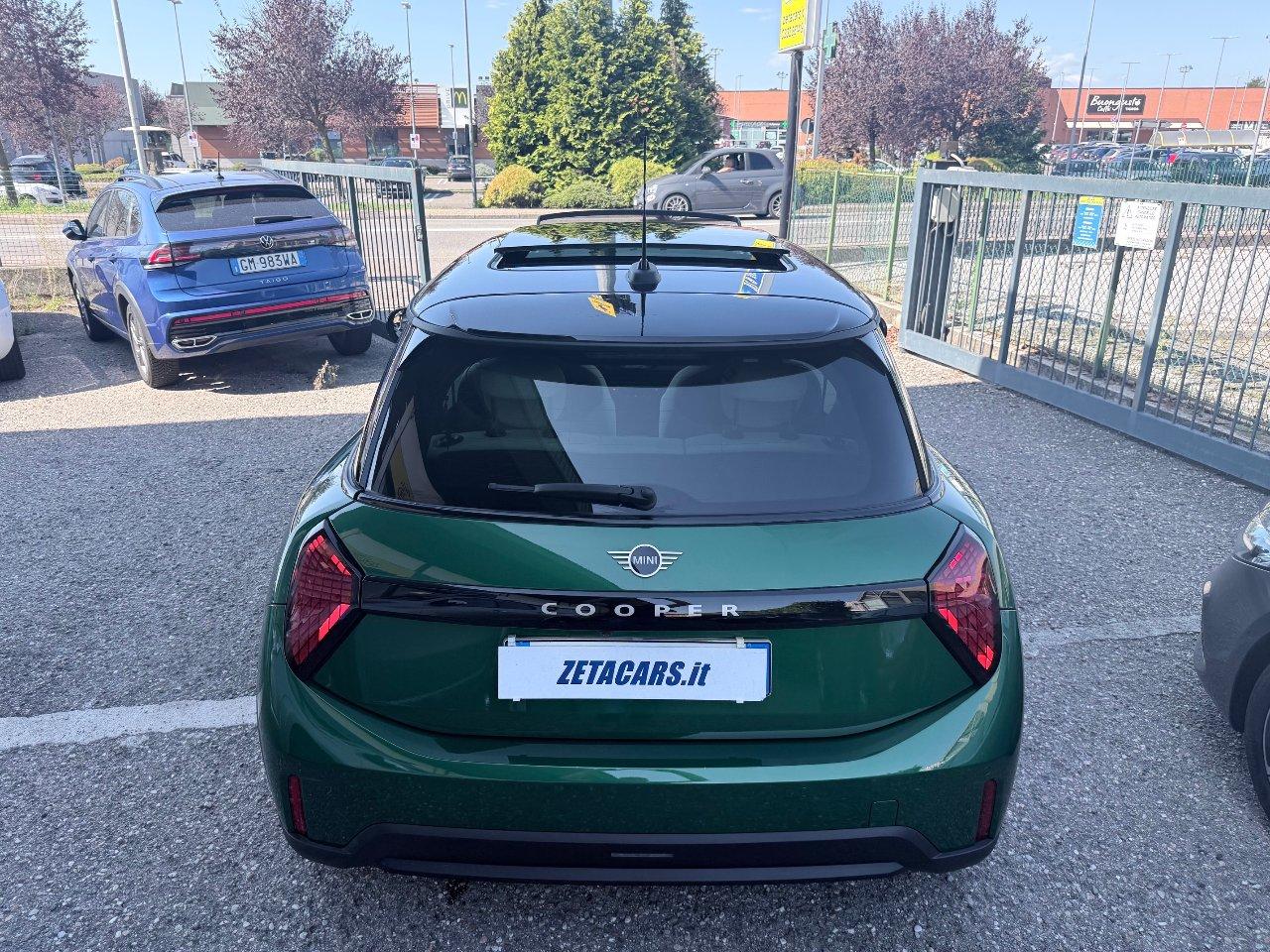 Mini Cooper 3 Porte C Favoured 1.5 Auto