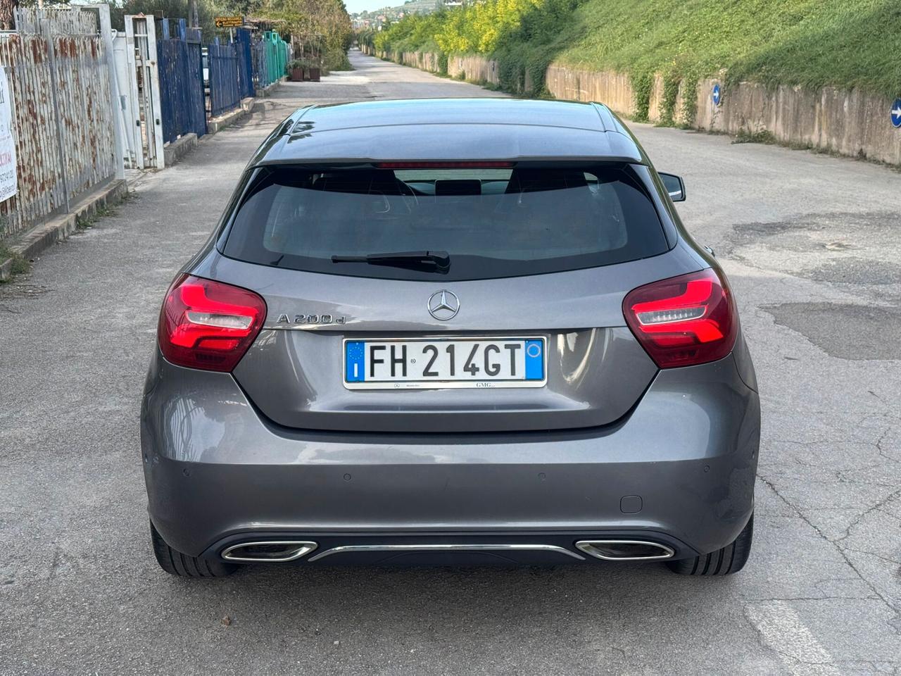 Mercedes-benz A 200 d Premium