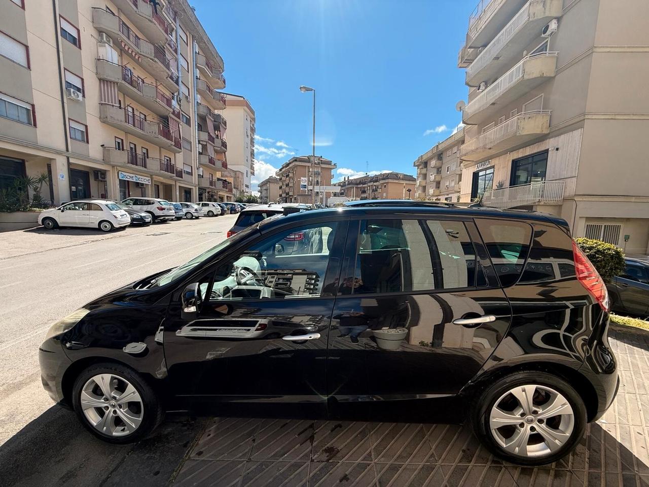Renault Scenic Scénic X-Mod 1.5 dCi 110CV Dynamique