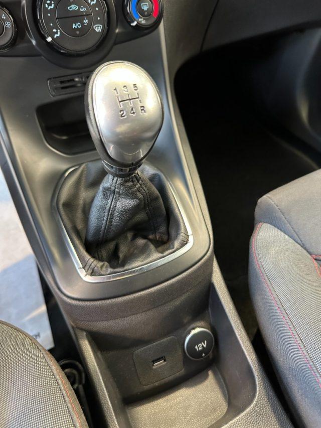 FORD Fiesta 1.5 TDCi 75CV 5 porte ST-Line - Navi