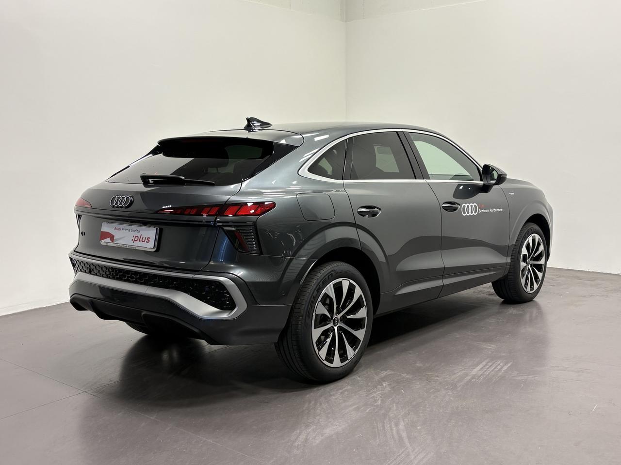 AUDI Q3 SPORTBACK TFSI S-TRONIC