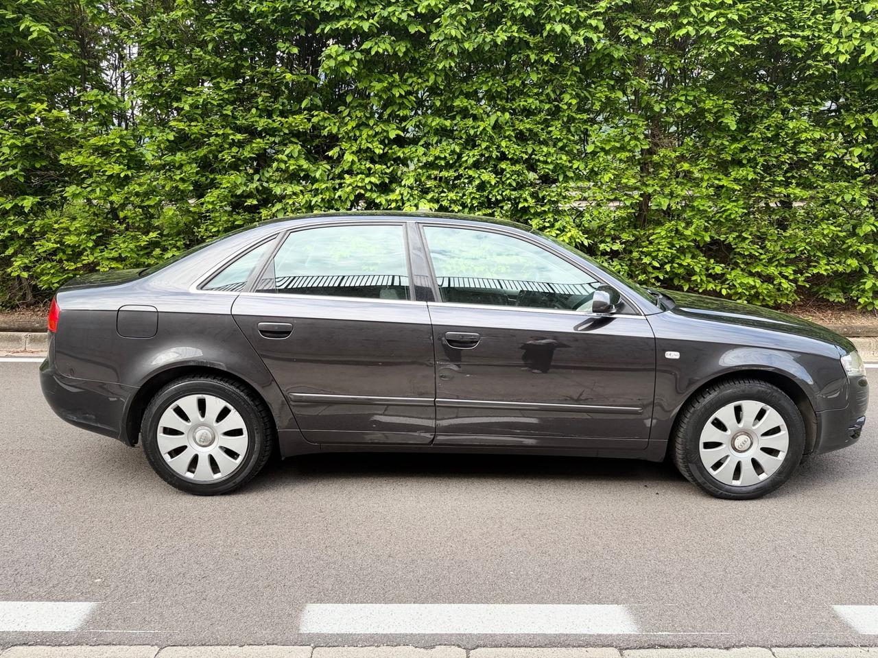 Audi A4 2.0 TDI 143CV solo 108.000km