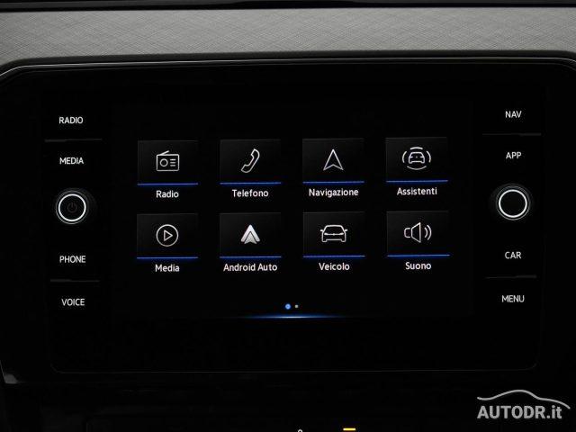 VOLKSWAGEN Passat Variant 2.0 TDI EVO DSG Business Fari LED, Navi, Ambient