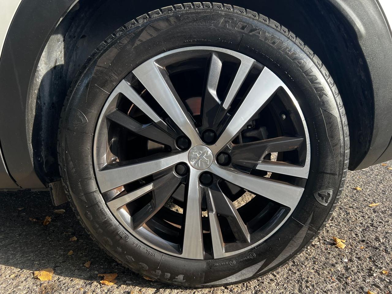 Peugeot 3008 Allure 1.5 Blue H #50577