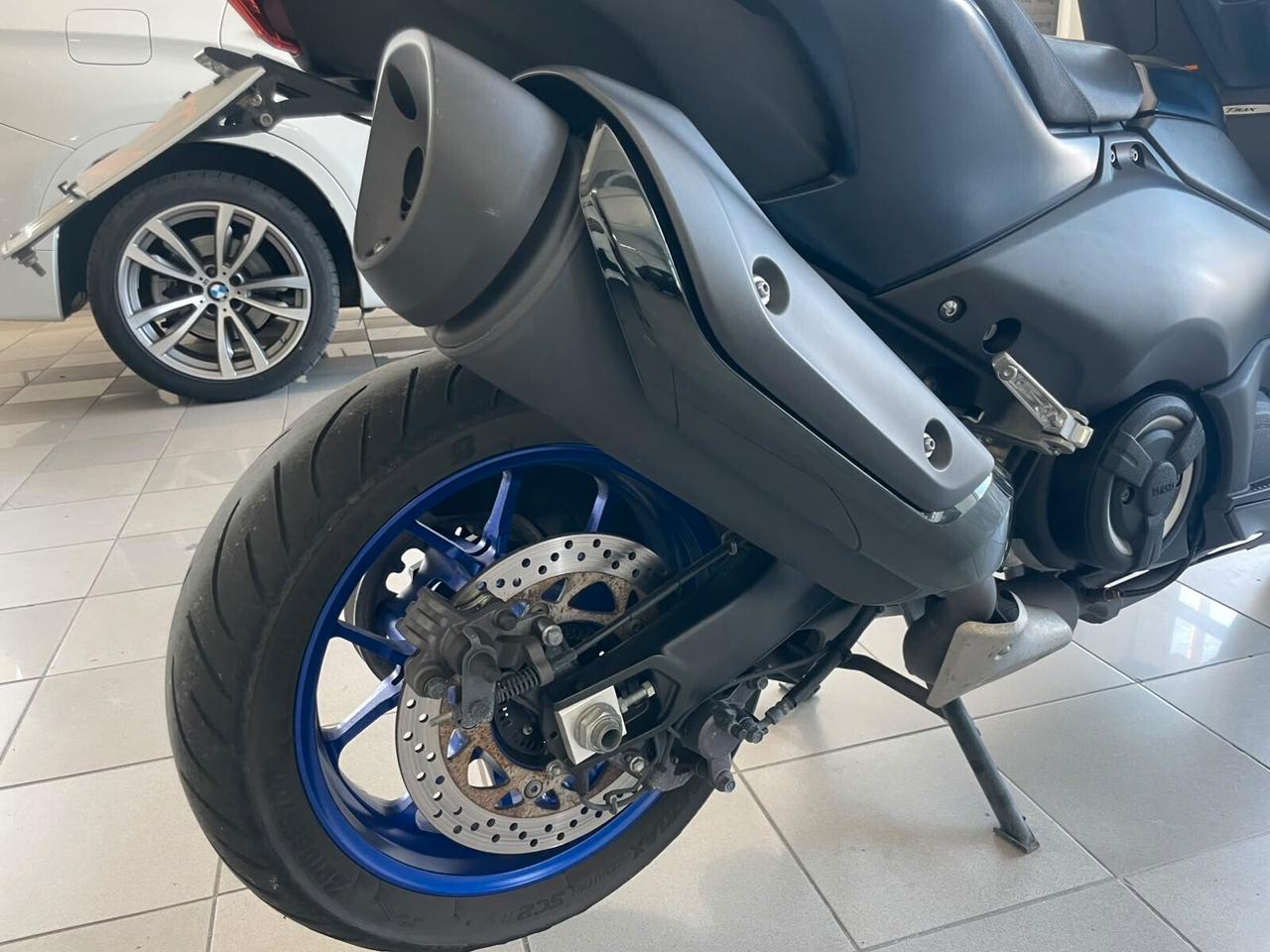 Yamaha T Max 560