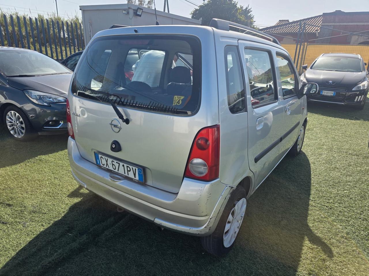 Opel Agila 1.0 12V Club