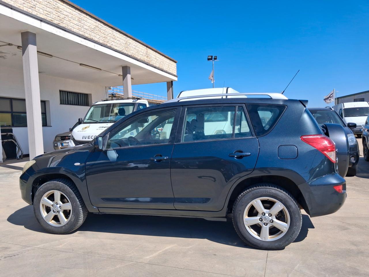TOYOTA Rav4 Sol 2.200 D-4D 136cv 4WD