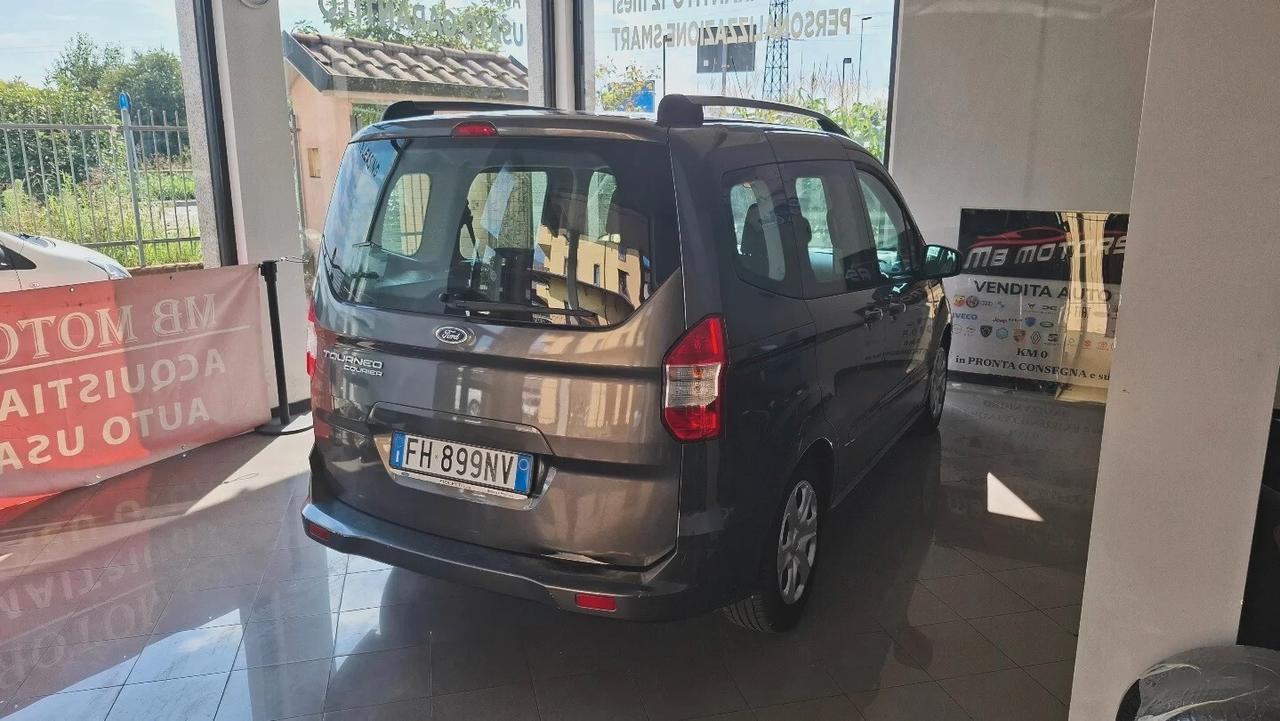 Ford Tourneo Courier 1.5 TDCI 75 CV Plus