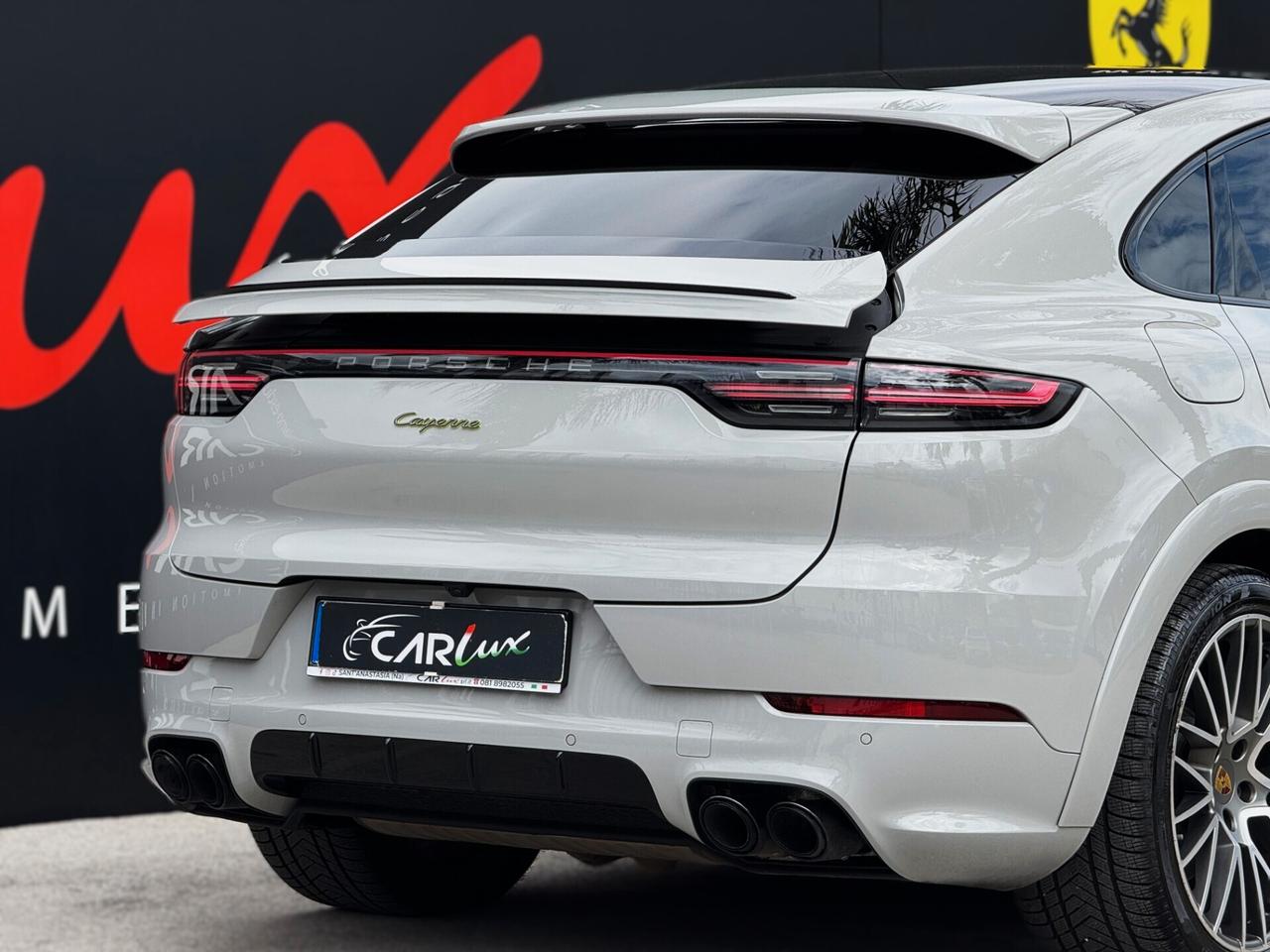 Porsche Cayenne Coupe 3.0 E-Hybrid Platinum Edition