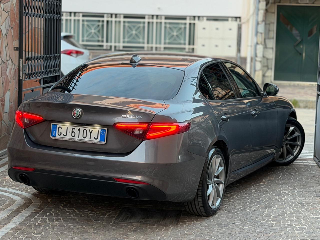 Alfa Romeo Giulia 2.2 Turbodiesel 190 CV AT8 Sprint
