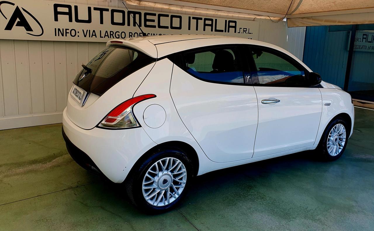 Lancia Ypsilon 1.2 BENZ - 2013 - KM. 200.000