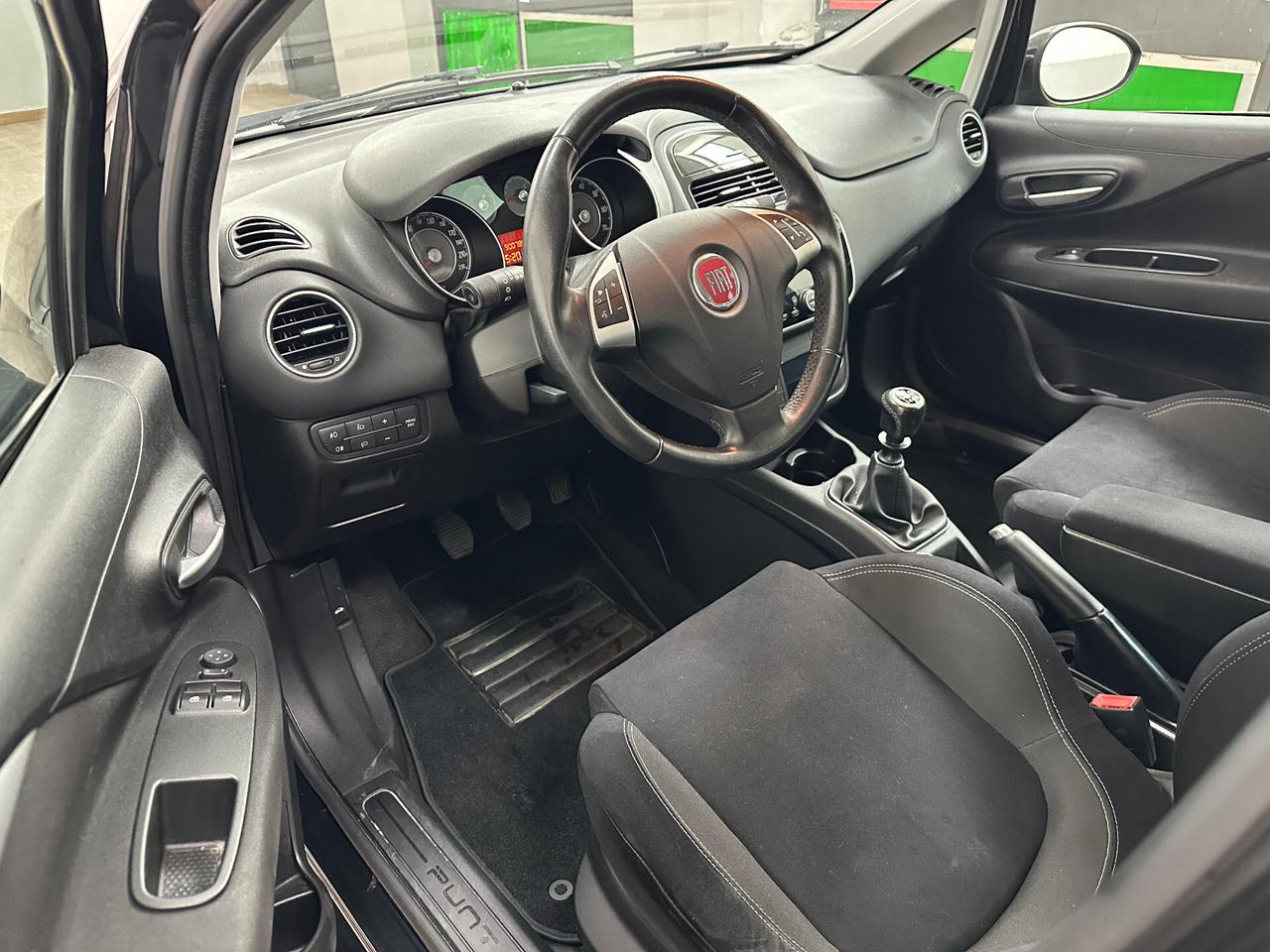 Fiat Punto 0.9 105 CV Lounge NEOPATENTATI